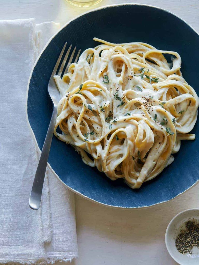 roasted garlic vegan fettucine alfredo from spoon fork bacon
