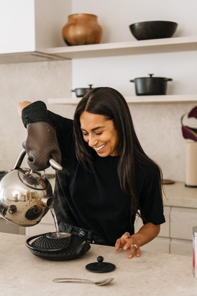 Shani Van Breukelen making tea_drinks that boost immune system