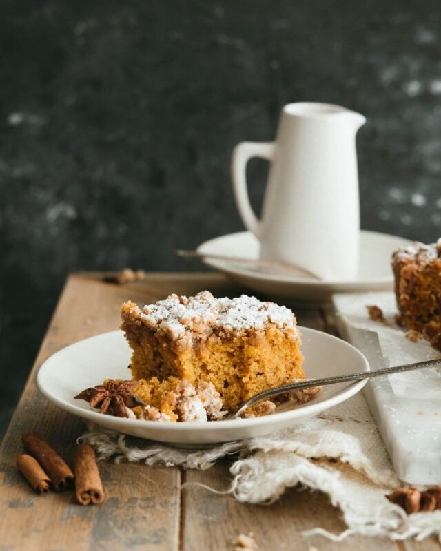 pumpkin-streusel-snack-cake-4-798x1024