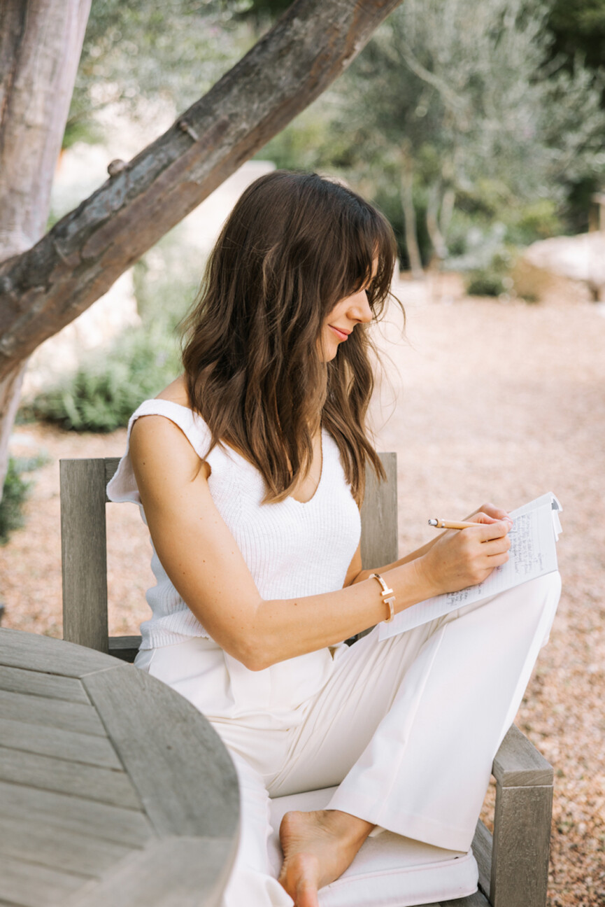 Camille Styles journaling.
