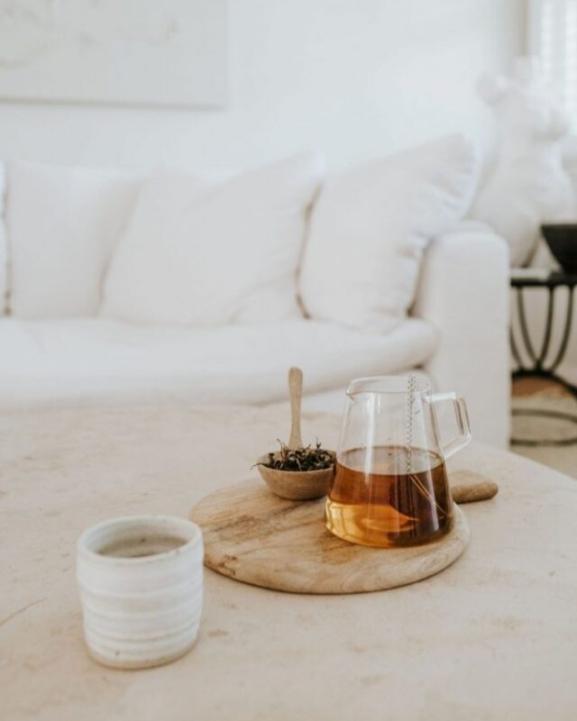 janessa-leone-tea-soothe-sore-throat-683x1024