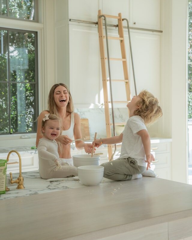 kids-cooking-counter-quick-family-meals