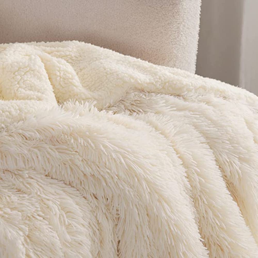 cozy throw blanket