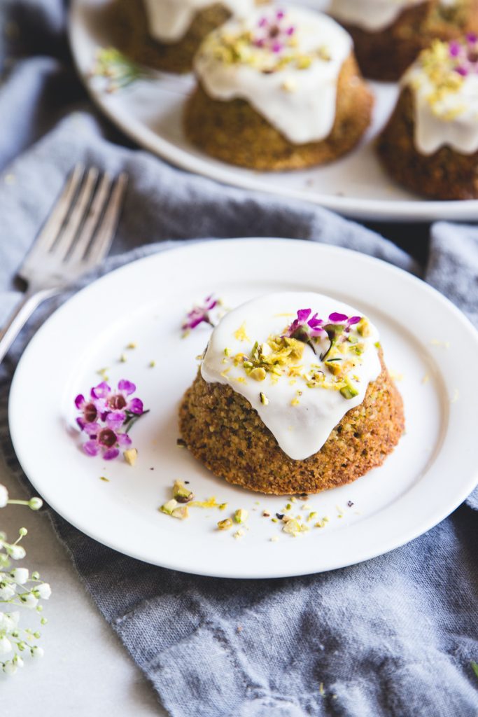 flourless pistachio cakes with honey-lemon yogurt glaze_lemon dessert recipes