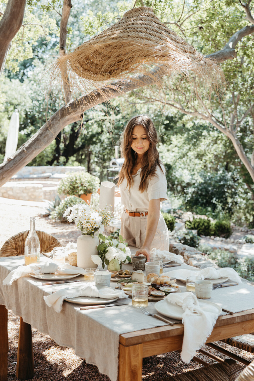 mother's day table decorations, spring table, camille's backyard