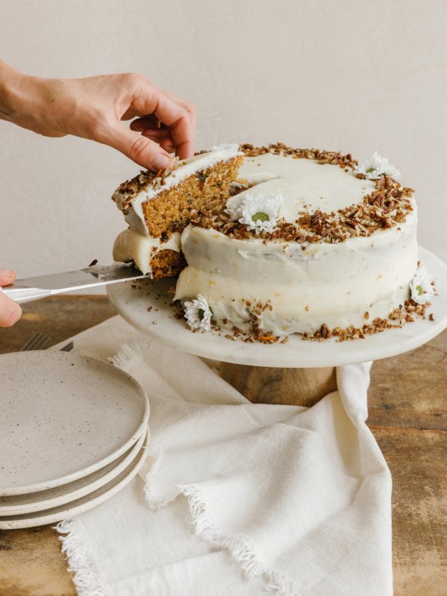 Famous Orange Carrot Cake