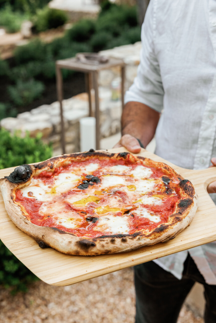 how-to-host-a-pizza-party-29