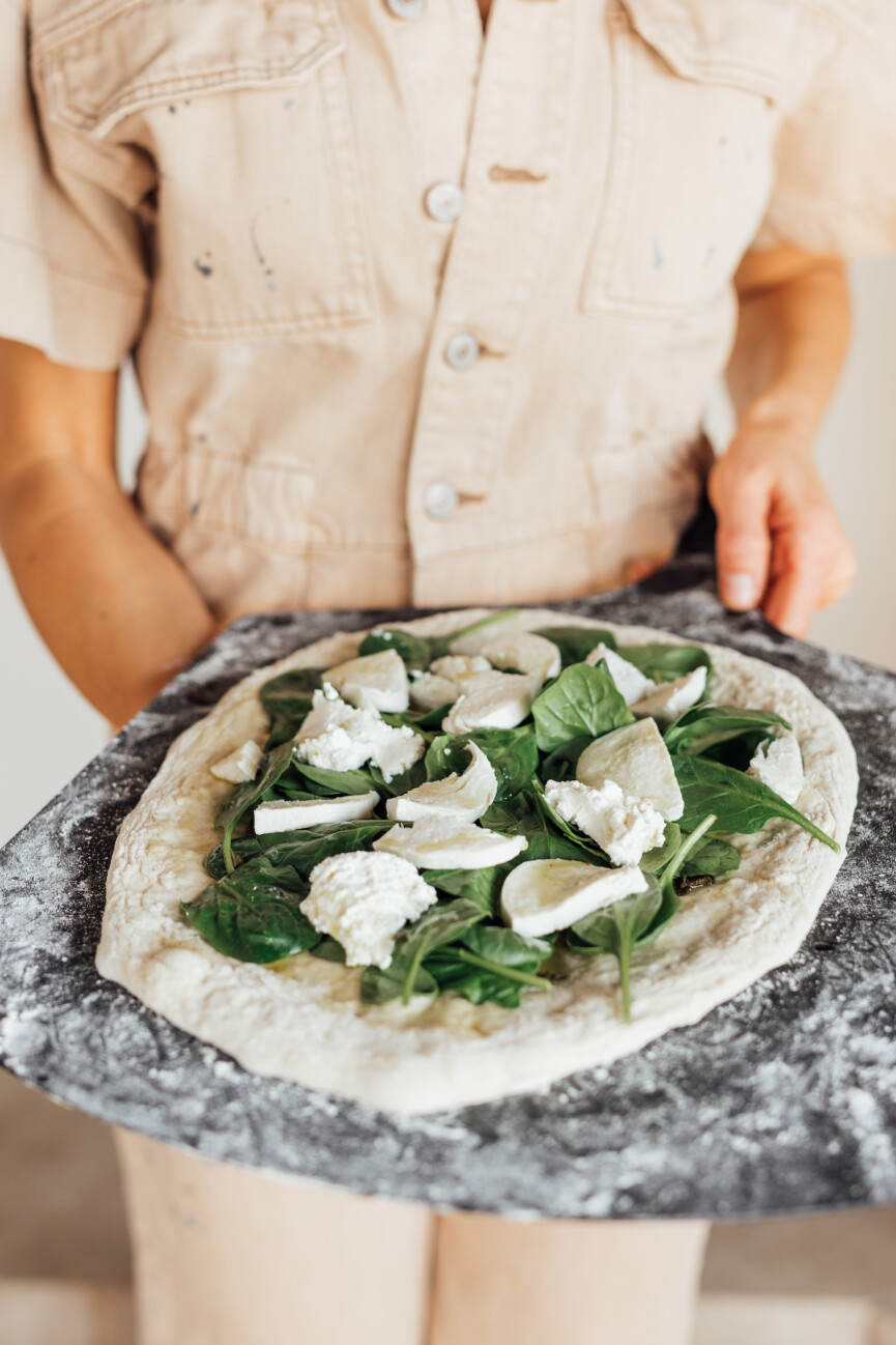 how-to-host-a-pizza-party-5