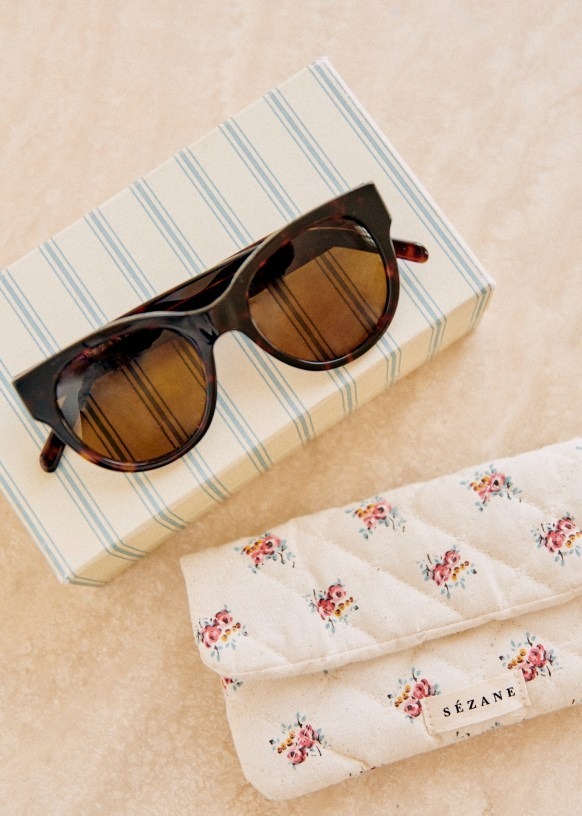 sezane cat eye sunglasses