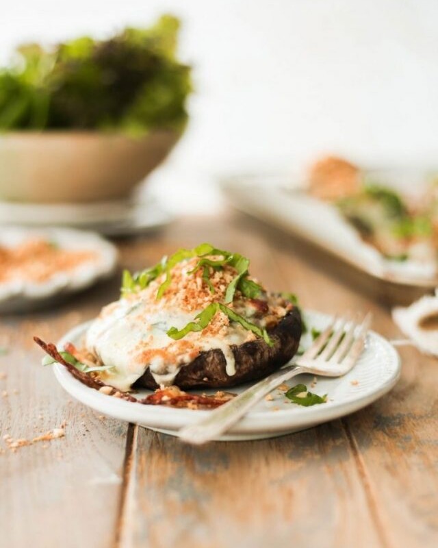 cropped-stuffed-portobello-mushrooms-high-protein-vegetarian-meals.jpeg