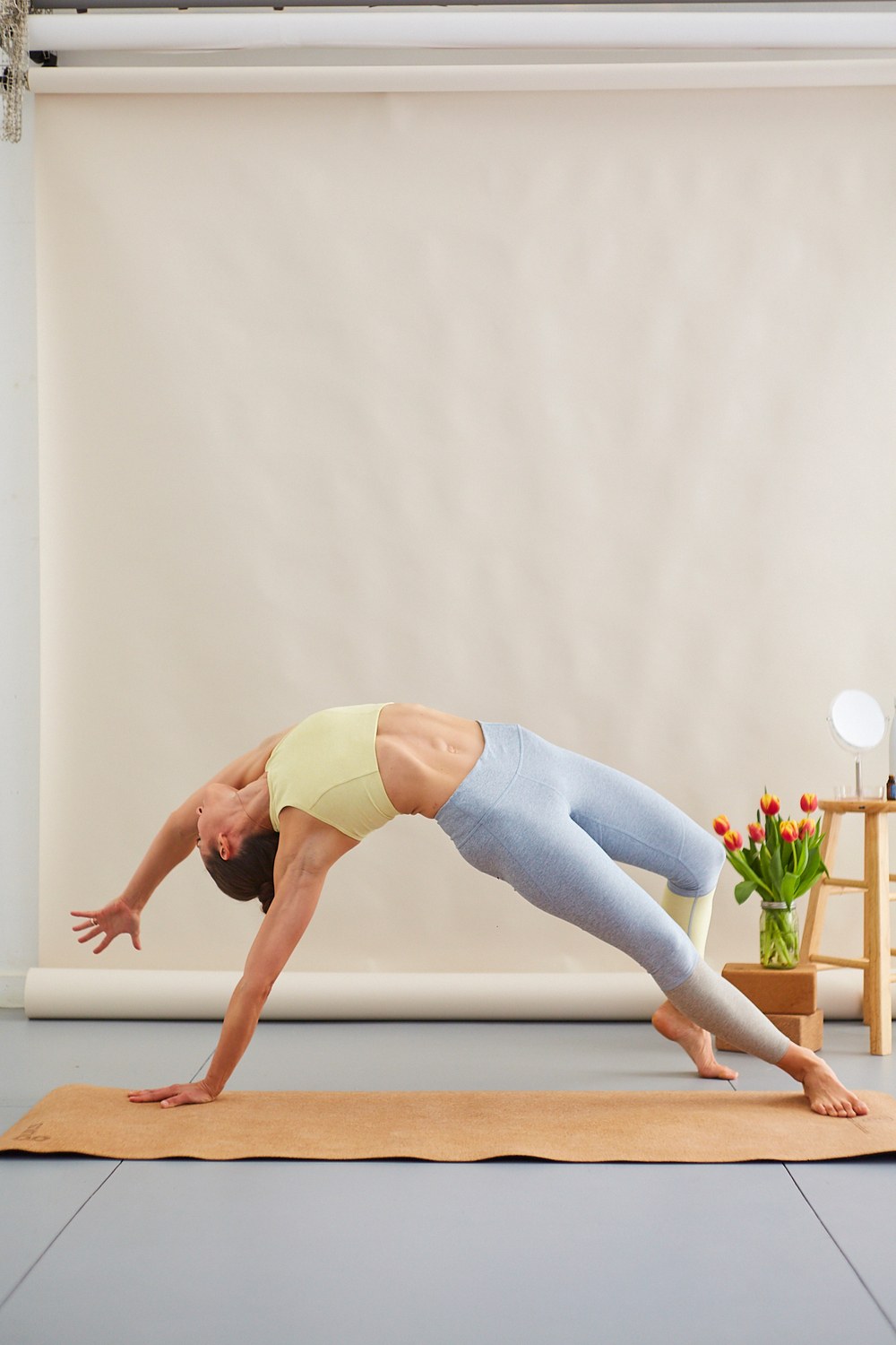 kate waitzkin yoga pose_creatine for women