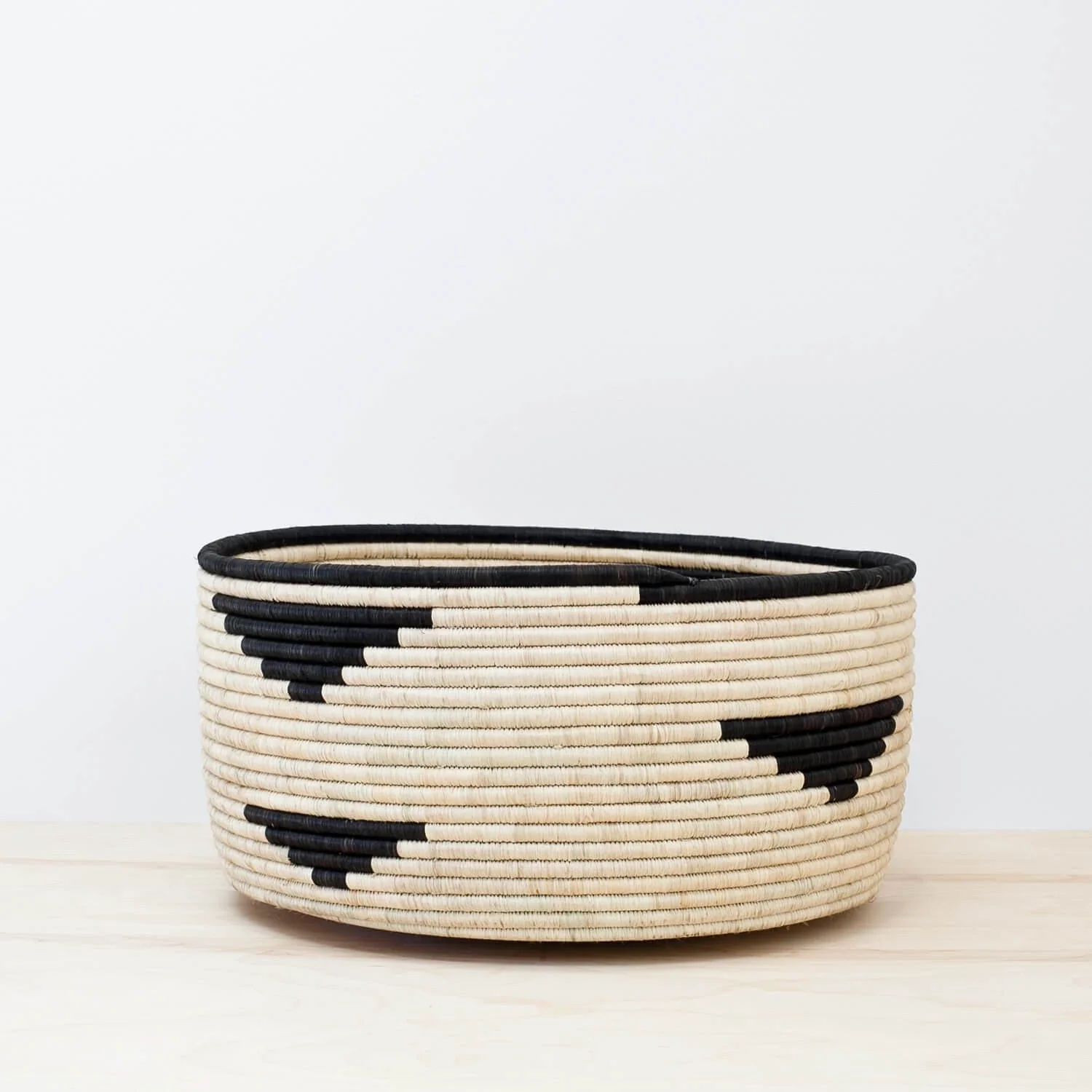 enzi basket