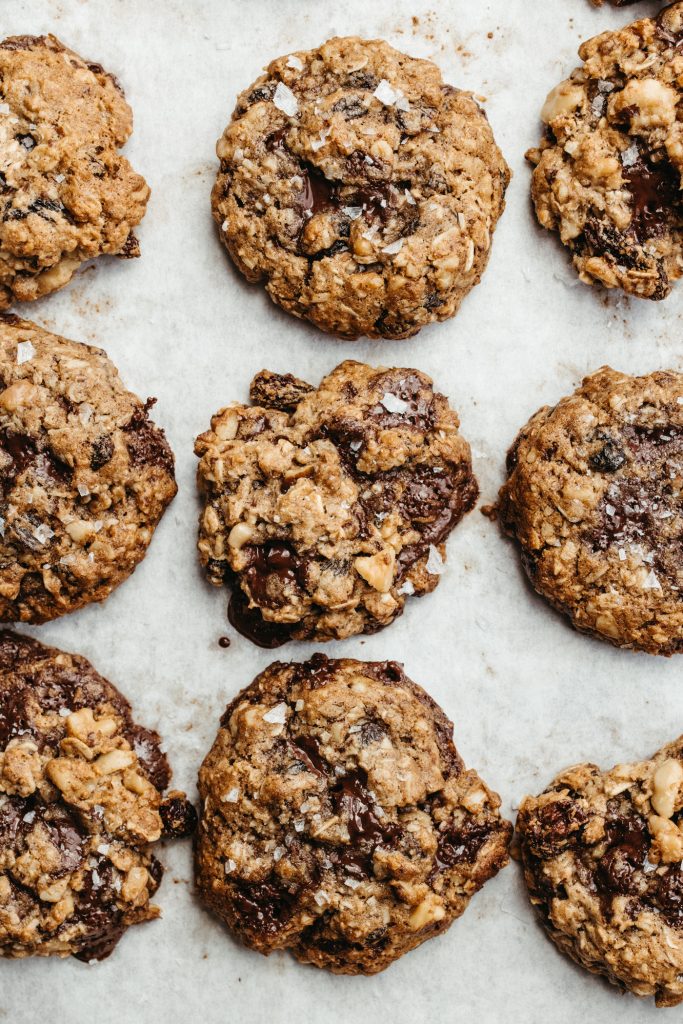 Healthy Oatmeal Cookies with Coconut, Raisins, and Dark Chocolate