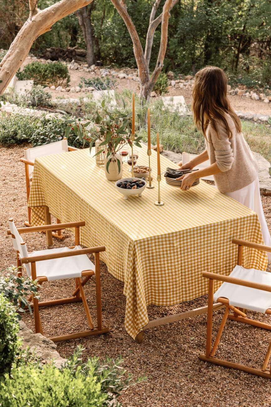 al fresco fall dining table with folding directors chairs