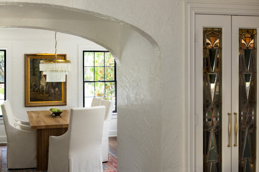 Modern dining room.