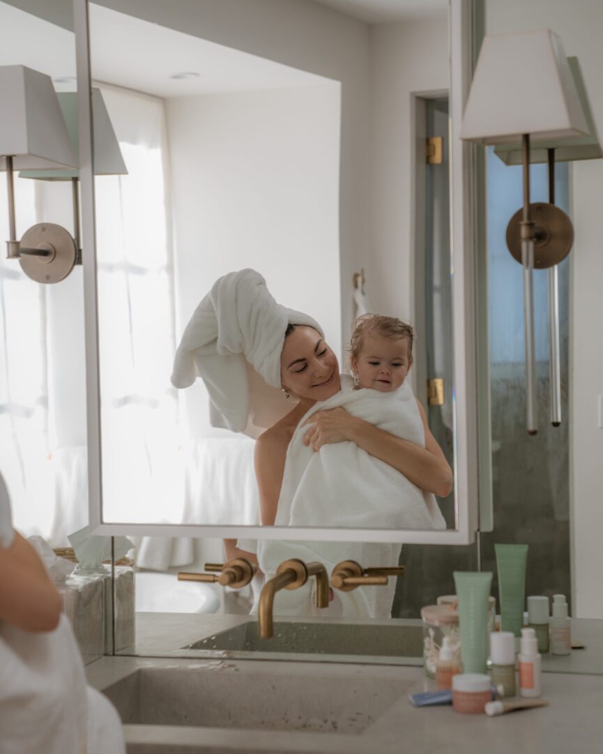 Lauren Ireland and daughter.