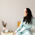 Alicia Yoon red light therapy face mask.