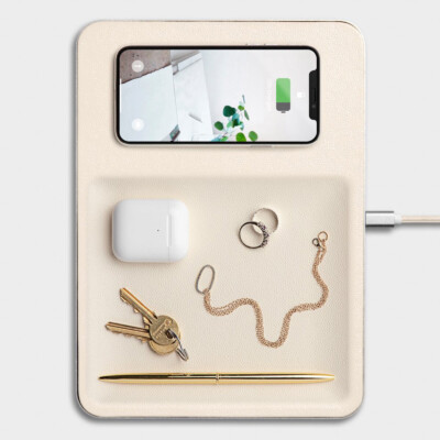 Courant Catch-All Charging Station
