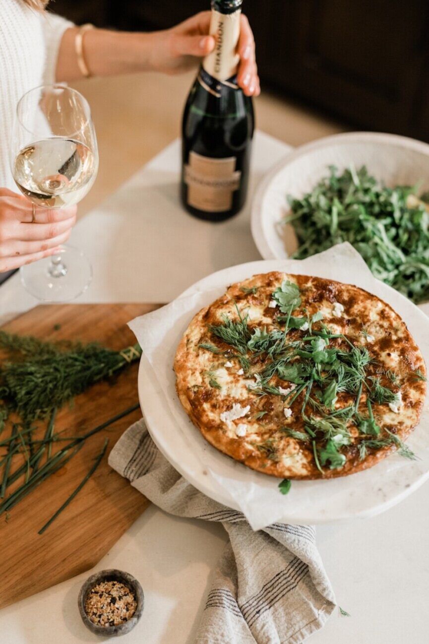 mushroom, spinach, and goat cheese frittata_easy mediterranean diet recipes