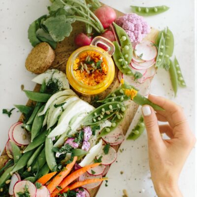 carrot turmeric hummus