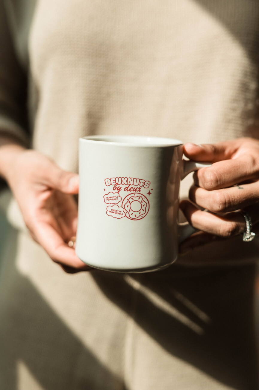 deux coffee mug