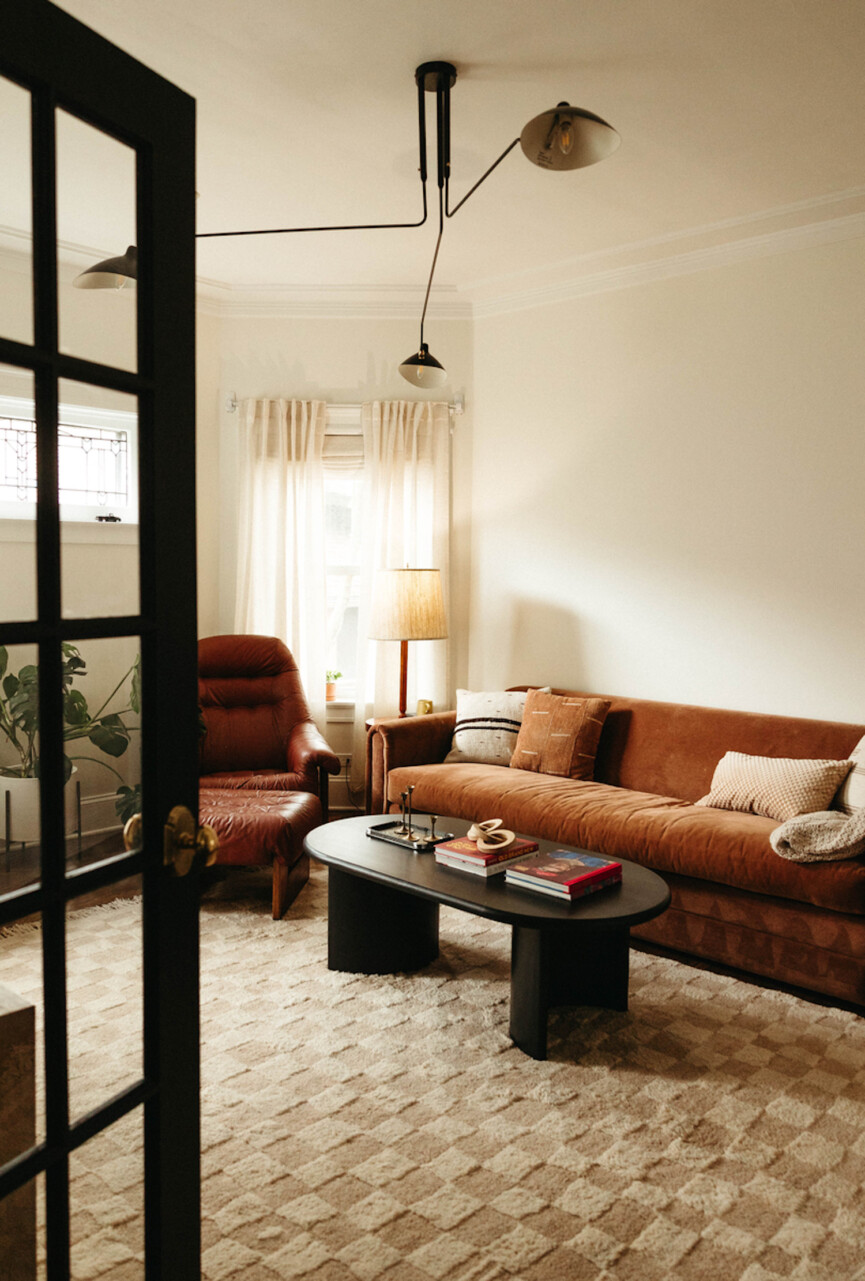 Monique Volz living room.