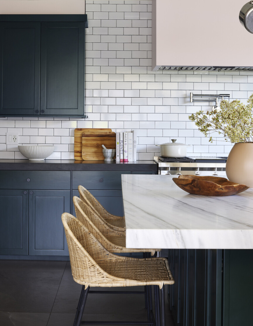 Bold Rich Green Painted Kitchen Cabinets