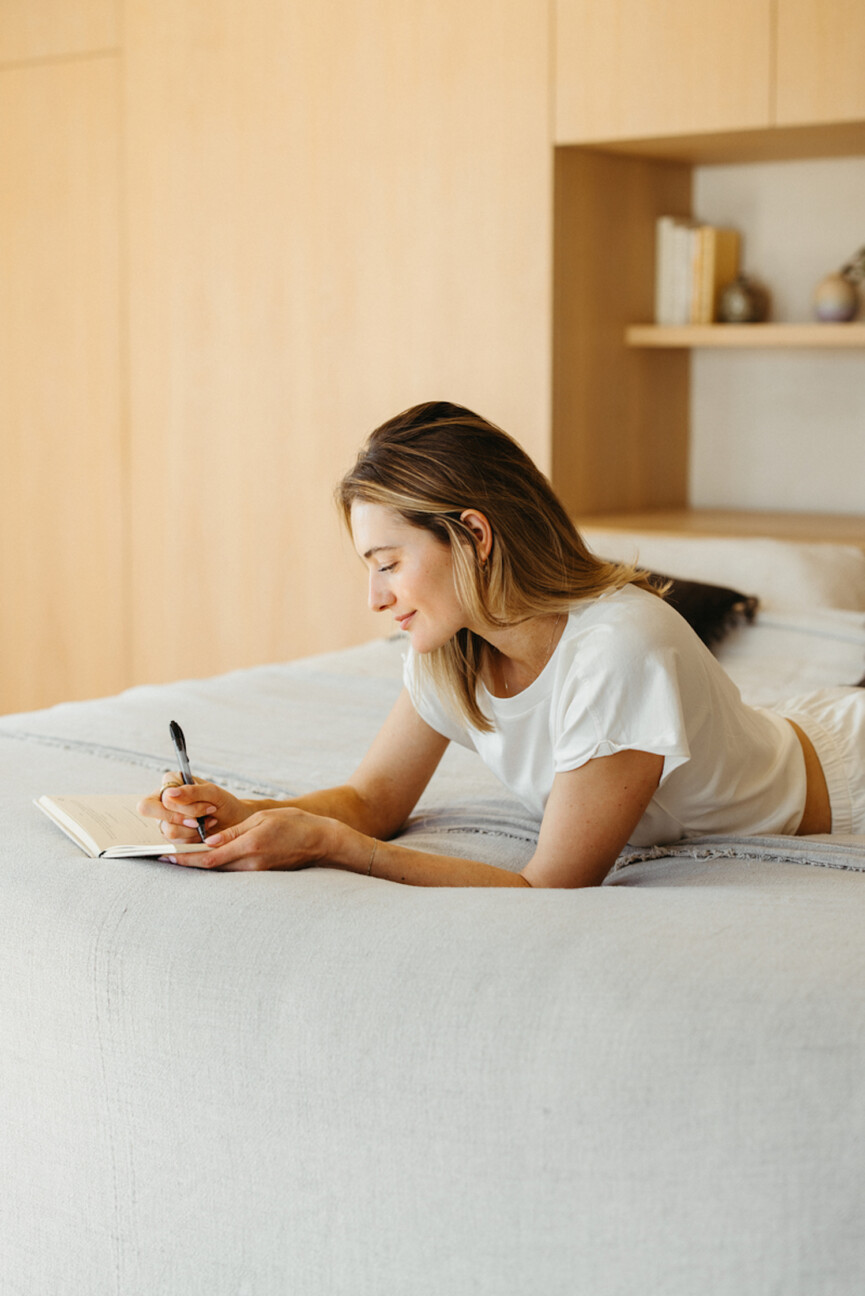 Sanne Vloet journaling.