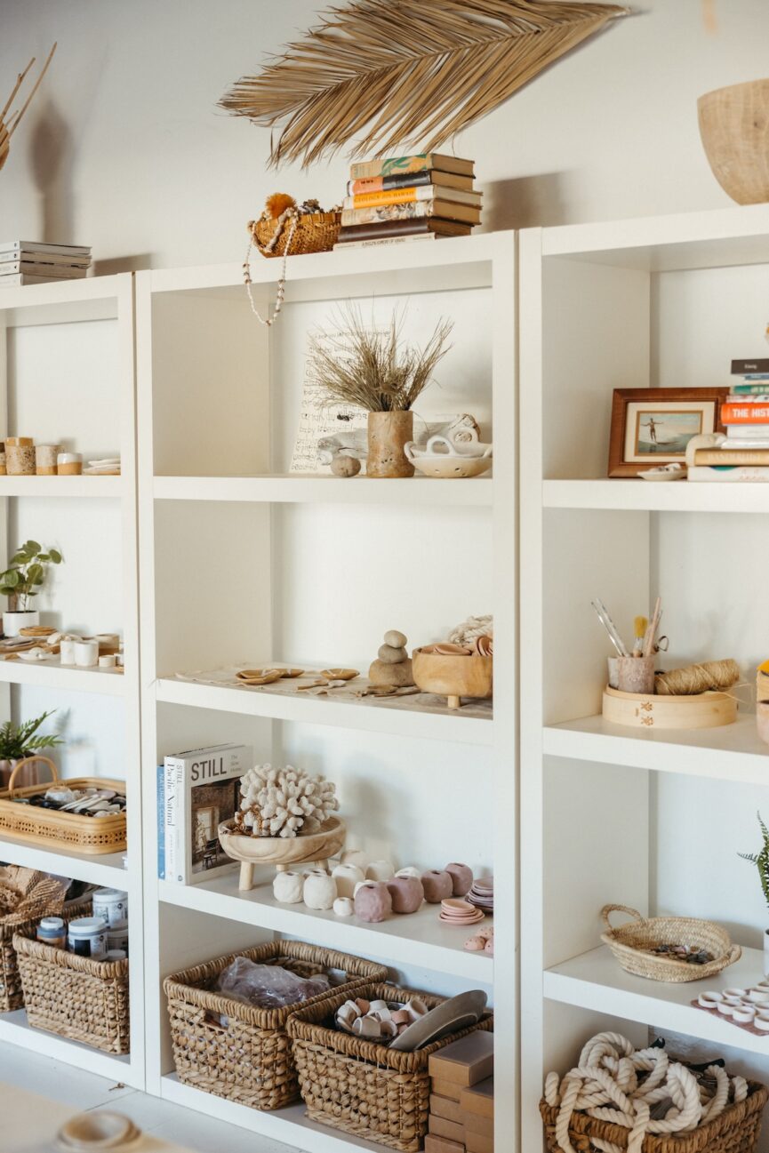 the art of slow decorating bookshelf