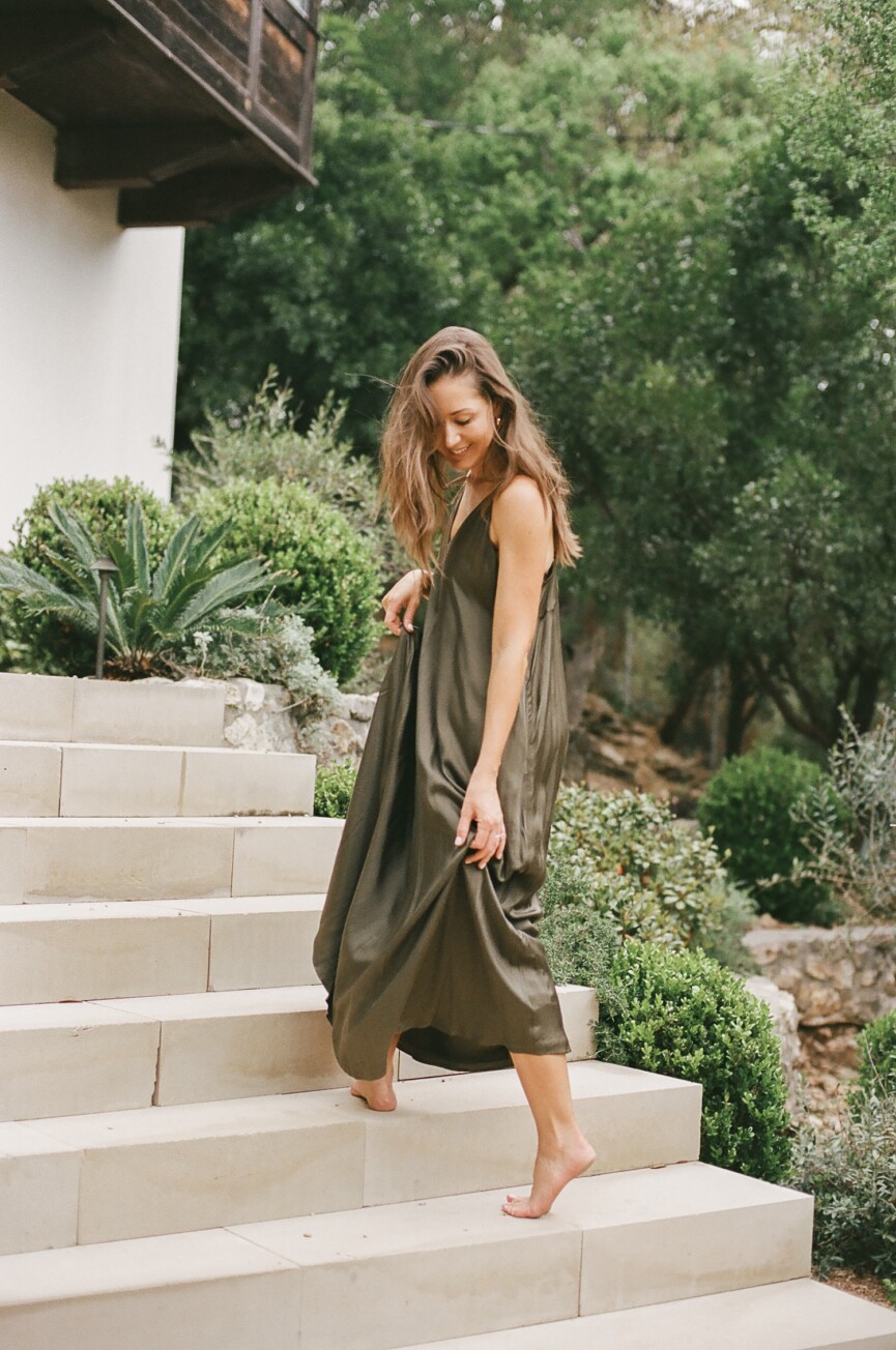 spring refresh - camille portrait, green dress