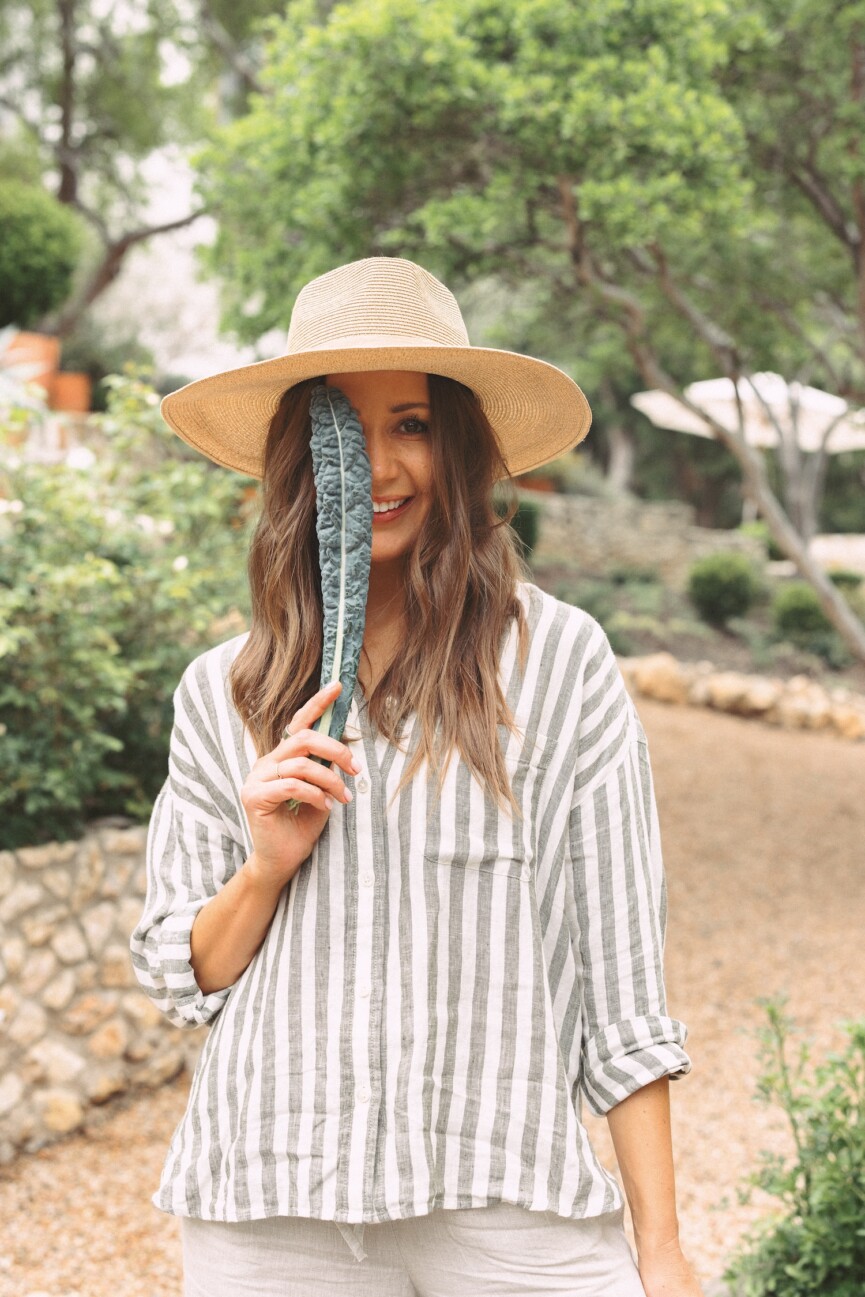 spring refresh - gardening hat - kale