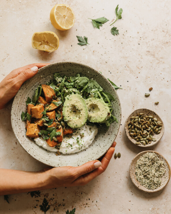 savory yogurt sweet potato breakfast bowl2