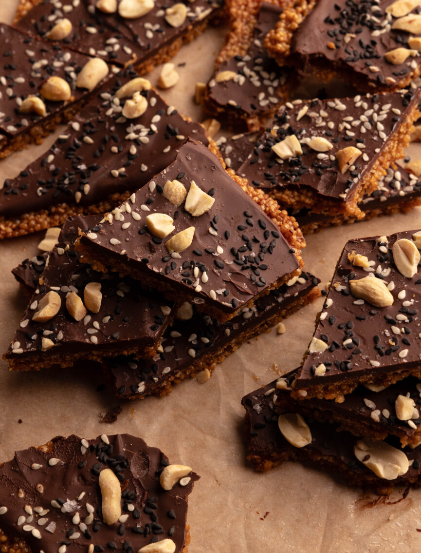 Puffed Quinoa Chocolate Bark with peanuts