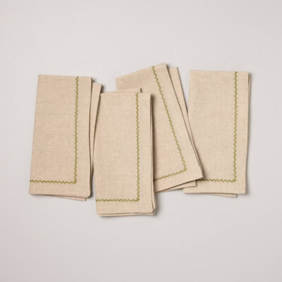 Set of 4 Embroidered Border Cloth Napkins